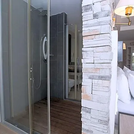 Dedeminn Marina Szálloda 3*