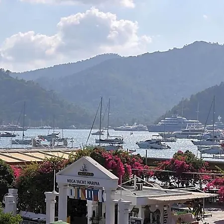 Hotel Dedeminn Marina